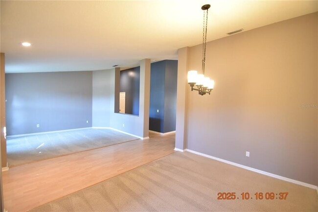 Building Photo - 2712 Falling Leaves Dr