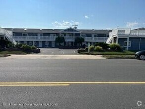 Building Photo - 100 Ocean Ave