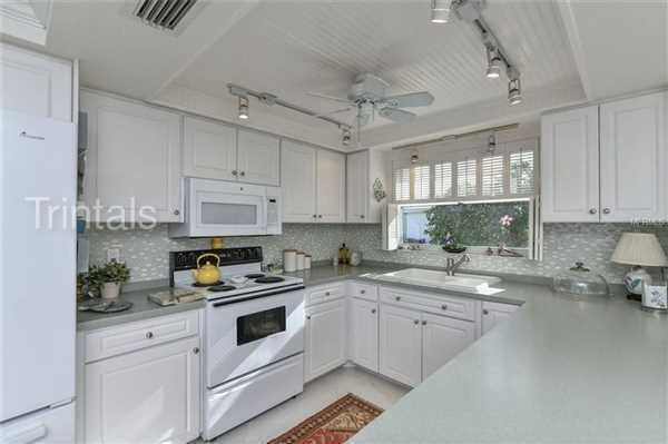Building Photo - 957 Spanish Dr N
