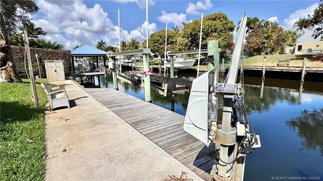 Building Photo - 510 SW South Carolina Dr