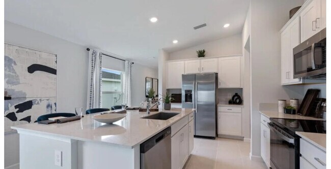 Foto del edificio - 682 Papillon St SW