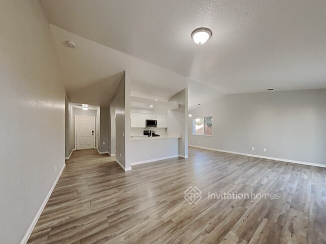 Building Photo - 125 Justin Ct