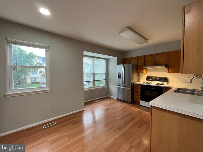 Foto del edificio - 20782 Apollo Terrace