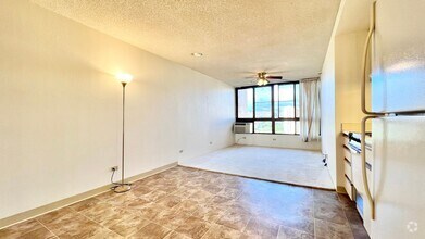 Building Photo - 5333 Likini St