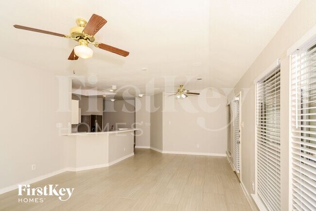 Foto del edificio - 1012 Windymeadow Ln