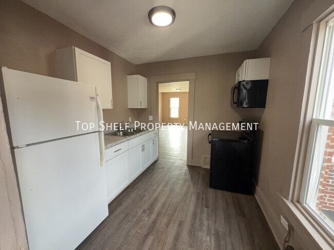 Foto del edificio - 241 E 24th St
