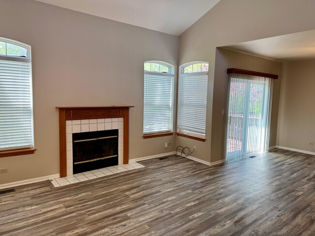 Building Photo - 13361 W Heiden Cir