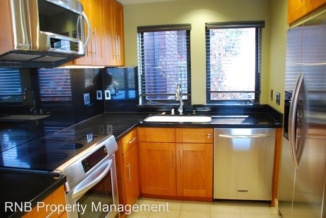 Building Photo - 1 br, 1 bath House - 555 Headlands Court