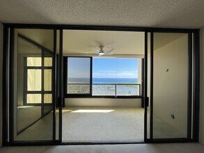 Building Photo - 1650 Ala Moana Blvd