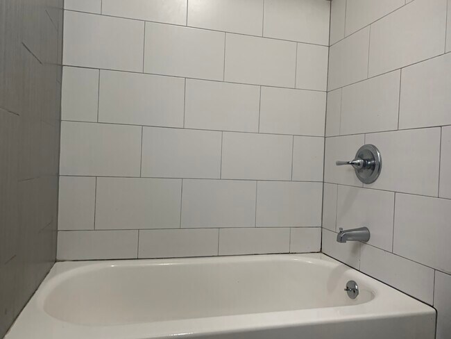 Foto del edificio - 220 Seaview Ave