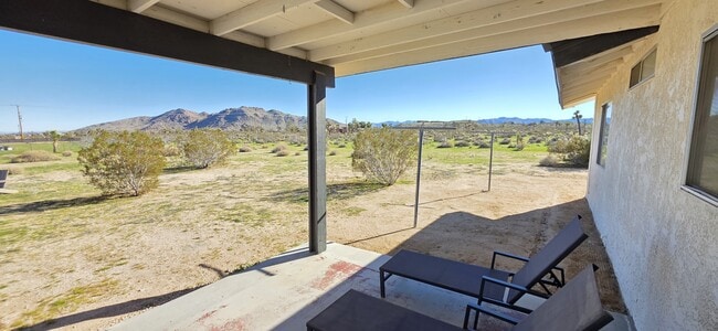 Building Photo - 3739 Inez Ave