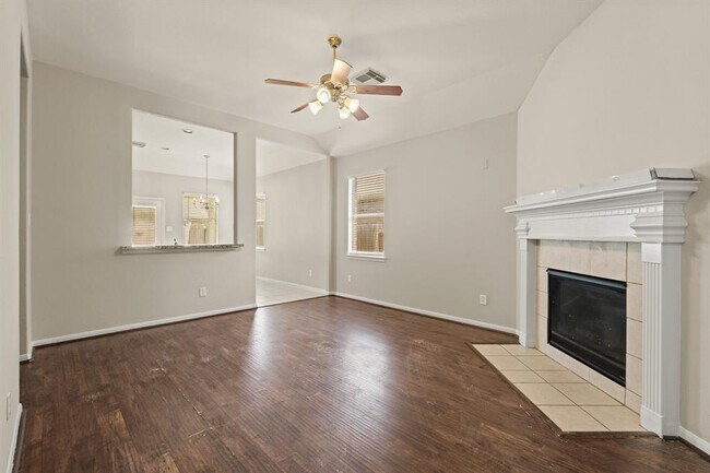 Building Photo - 6126 Starbrook Creek Dr