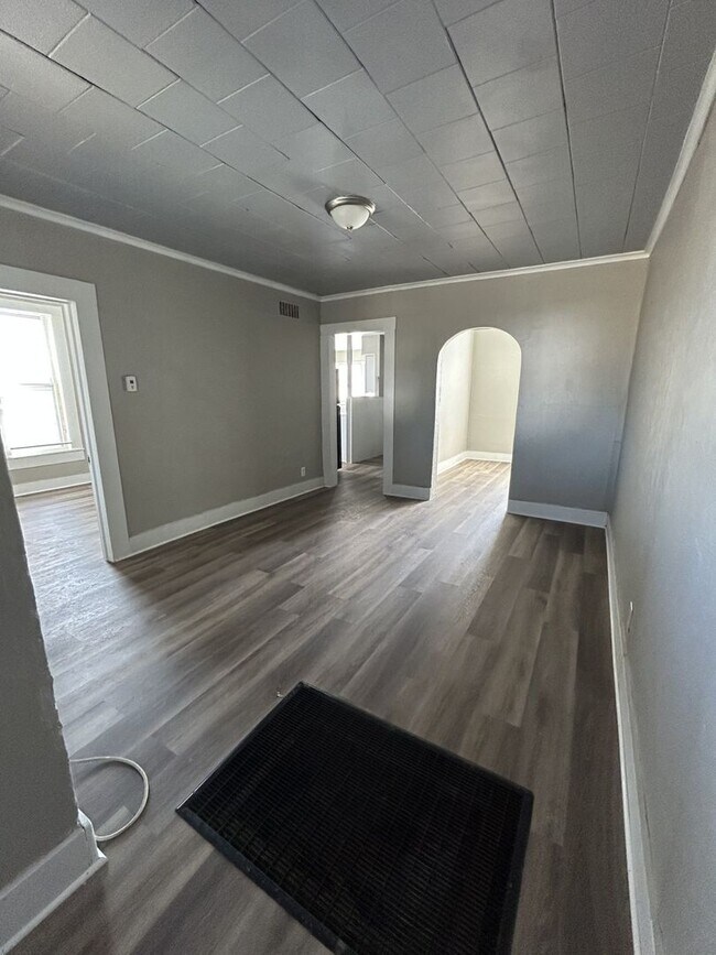 Foto del edificio - 316 E Park St