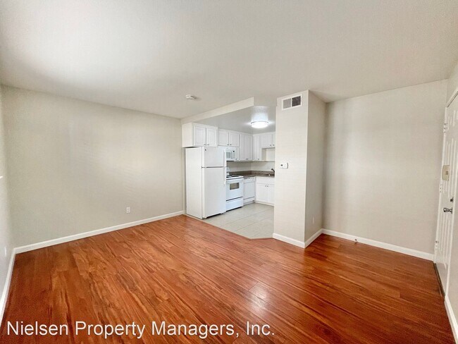 Building Photo - 1 br, 1 bath Apartment - 1800 F - 603 18th...