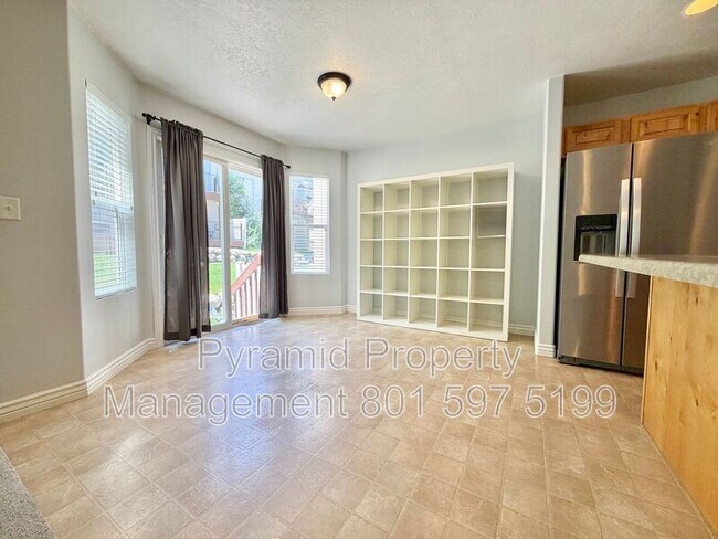 Building Photo - 6712 Bonham Ln