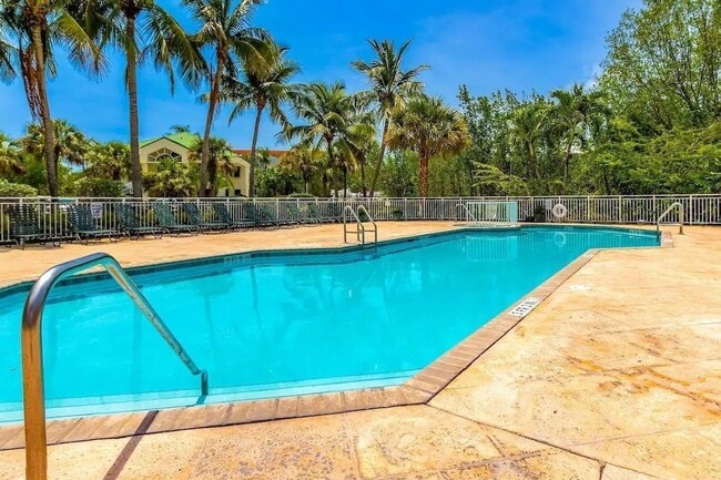 Building Photo - 3625 Seaside Dr