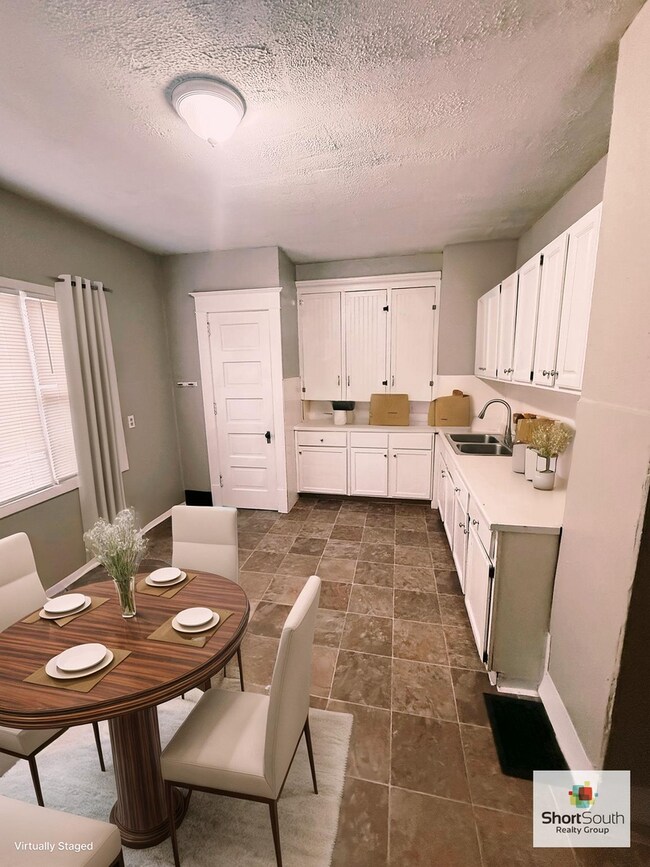 Foto del edificio - 1069 Quarry Ave NW