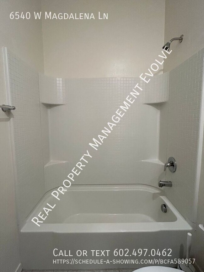 Foto del edificio - 6540 W Magdalena Ln