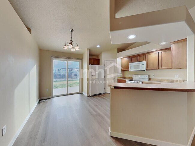 Foto del edificio - 4157 W Dover Dr