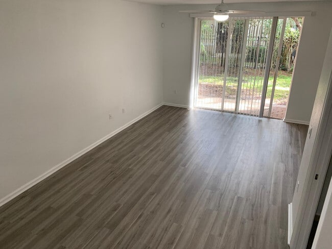 Foto del edificio - 2663 SW 82nd Ave