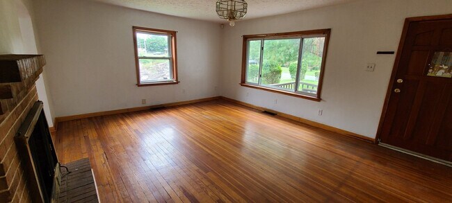 Foto del edificio - 3BR, 2BA SFH