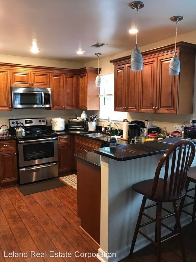 Building Photo - 3 br, 2.5 bath House - 1756 Aquamarine Drive