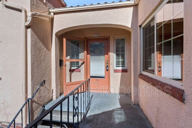 Foto del edificio - 1336 NE 68th Ave