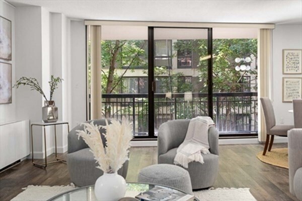 Foto del edificio - 50 Longwood Ave