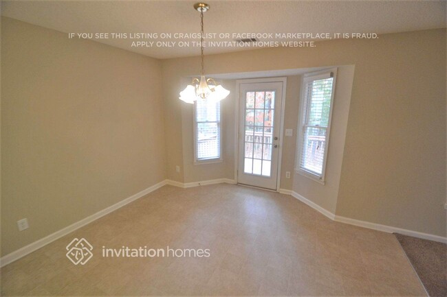 Building Photo - 3570 TraddSprings Way
