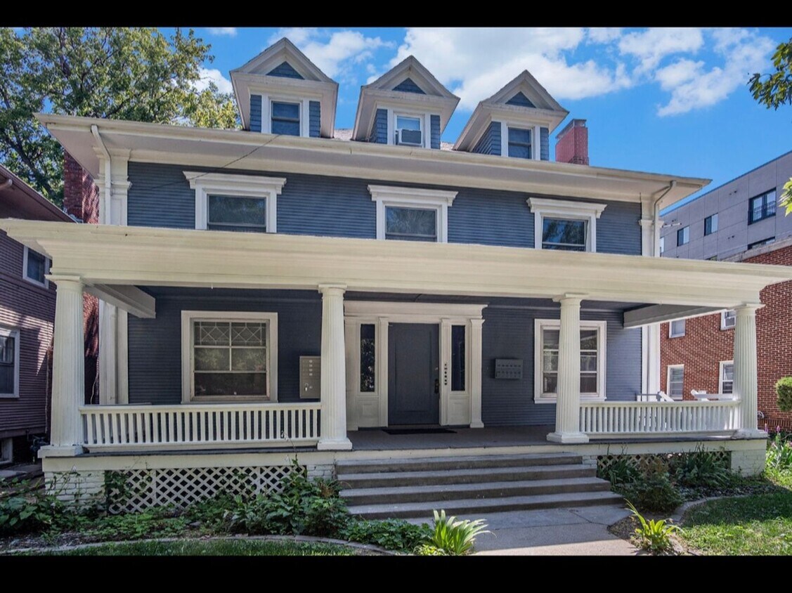 Primary Photo - 219 S 38th Ave