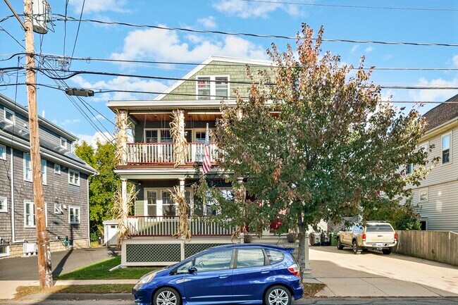 Building Photo - 23 Brimmer St