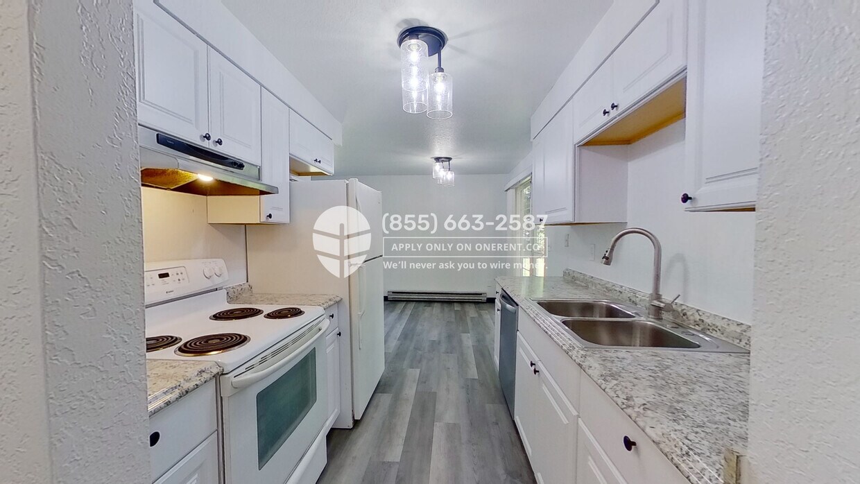 Primary Photo - 12420 5th Ave W