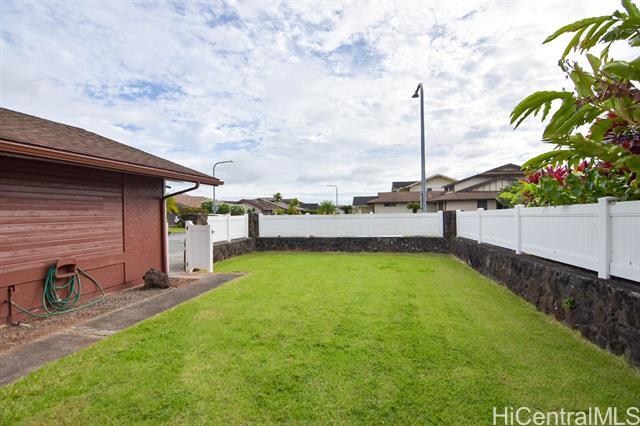 Foto del edificio - 95-755-755 Lanipaa St