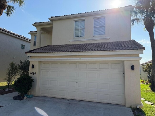 Building Photo - 6094 Oak Bluff Way