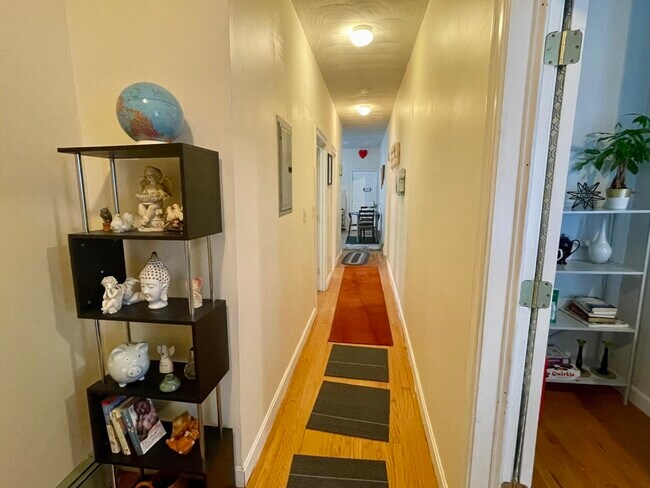 Building Photo - 40 Litchfield St