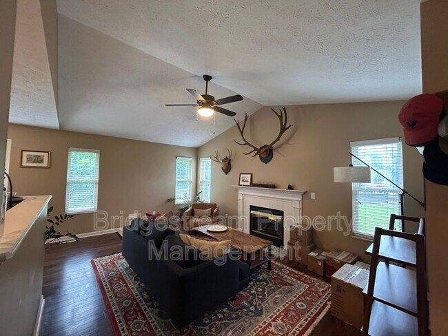 Foto del edificio - 1280 Whitetail Dr