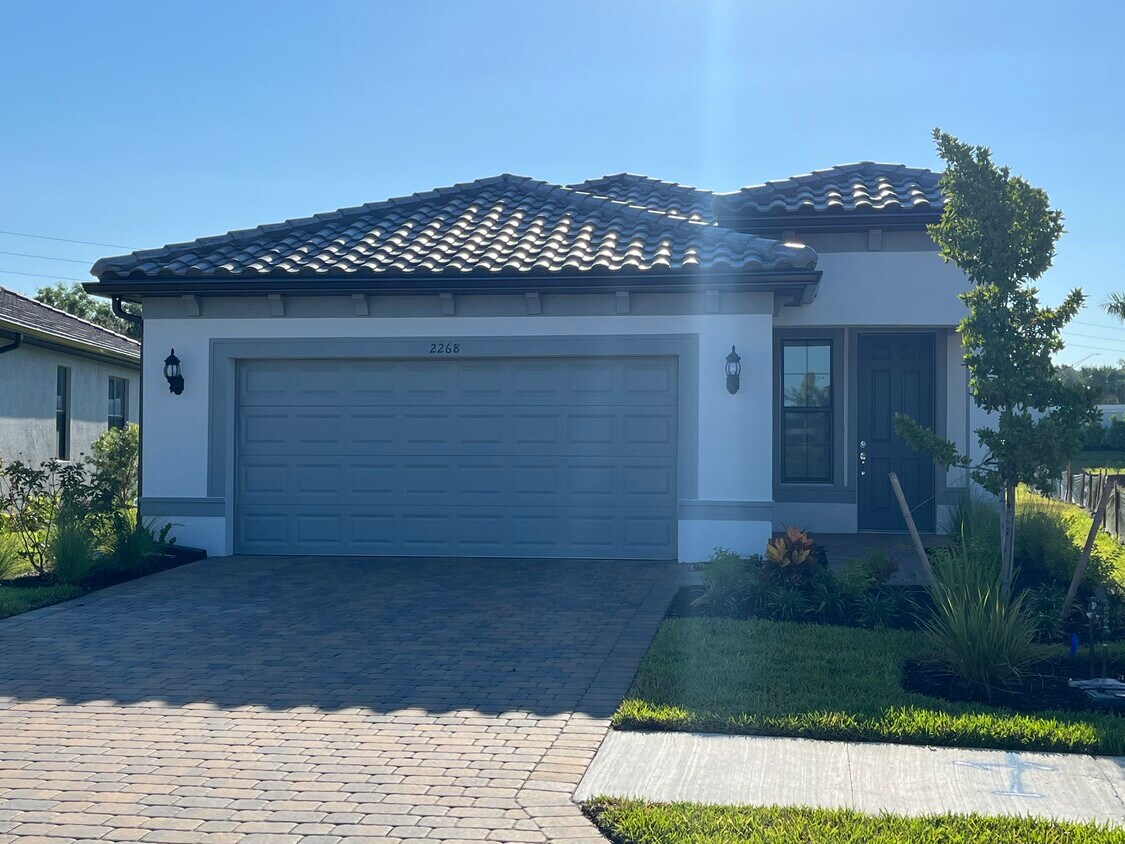 Foto principal - 2268 Yellowfin Cir
