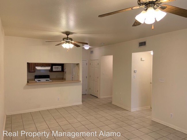 Building Photo - 510 Dukeway Dr