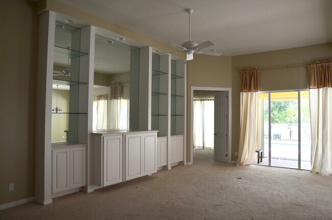 Foto del edificio - Nice 3 Bedroom / 2 Bath House with Private Pool in Gated VillageWalk of Lake Nona