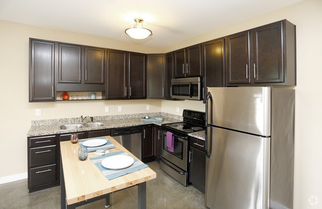 Kitchen - Stadium Lofts & Flats