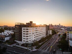 Building Photo - 1521 Hooker St