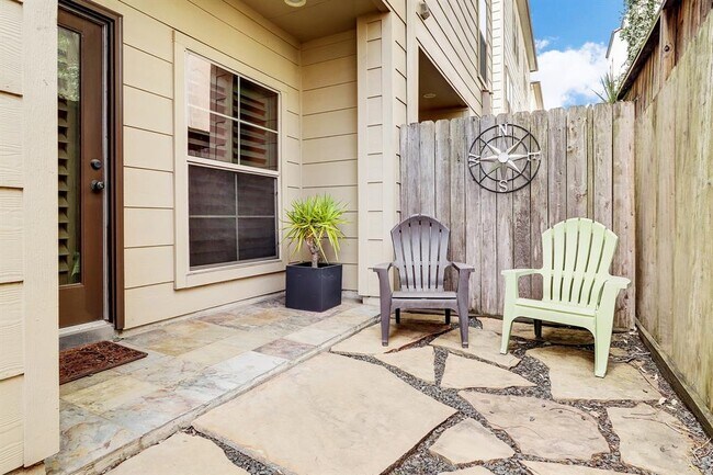 Foto del edificio - 232 Detering St