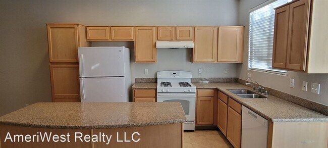 Foto del edificio - 3 br, 2.5 bath House - 7553 Crooked Branch