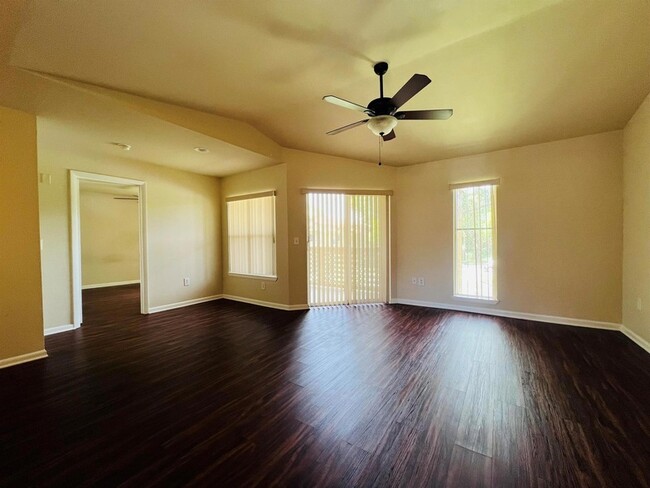 Building Photo - 4799 Via Palm Lakes