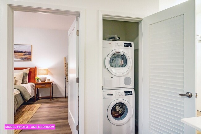 Interior Photo - The Junction