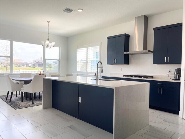 Foto del edificio - 8486 Ivy Stark Blvd