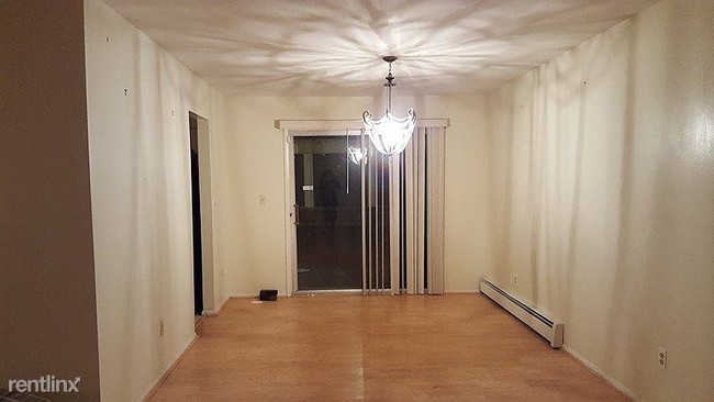 Foto del edificio - 4 br, 2.5 bath House - 11 Sutherland Drive