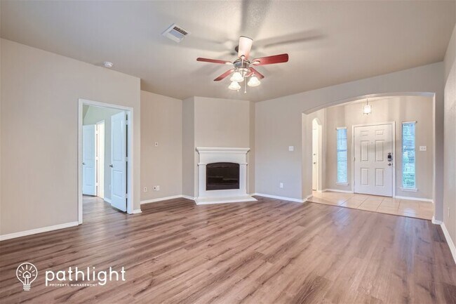 Foto del edificio - 2001 Eagle Lake Drive, Forney, TX, 75126