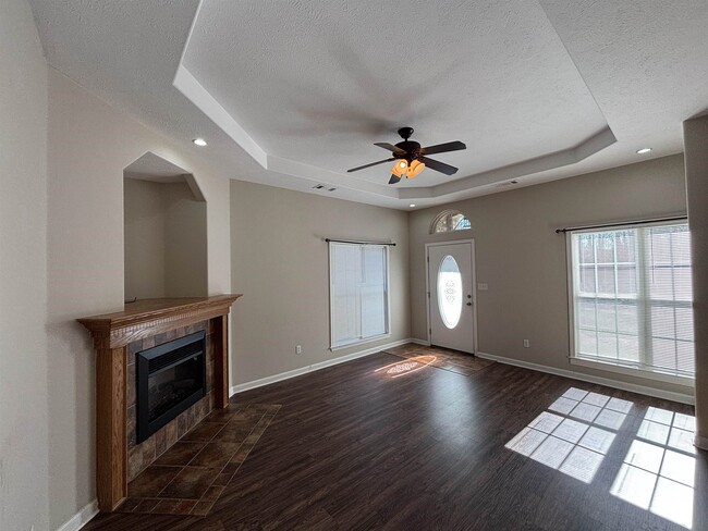 Building Photo - 152 Brighton Village Loop