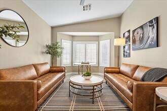 Building Photo - 7720 W Karen Lee Ln